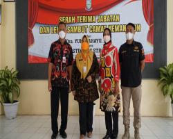 SERAH TERIMA JABATAN CAMAT KEMANGK