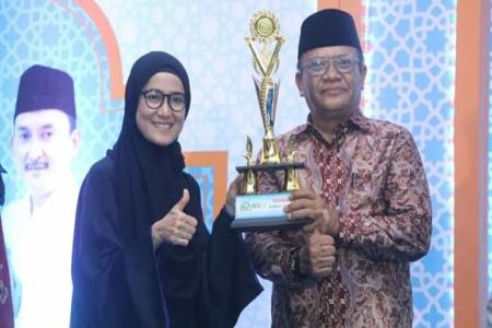 KECAMATAN MAJA RAIH JUARA UMUM MTQ