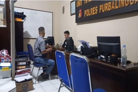 KEKERASAN PERS DI SD NEGRI 1 BUARA