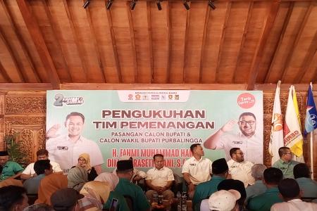 Pengukuhan Tim Pemenangan pasangan Fah