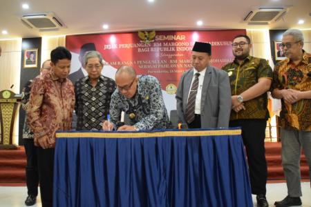 BUPATI SE-BARLINGMASCAKEB TANDATAN