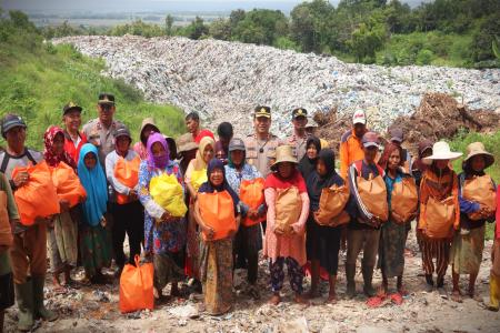 KAPOLRES SUMENEP GELAR BAKSOS DI T