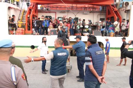 Ditresnarkoba Polda Jatim Bersama Polr