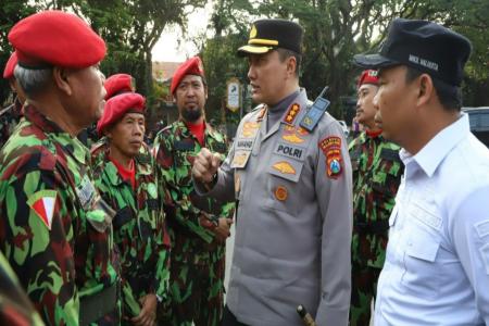 AJAK WARGA JOGO MALANG KAPOLRESTA 