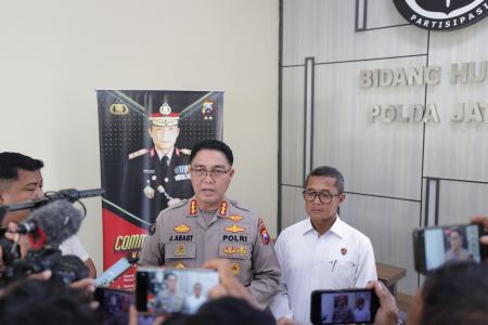 Polda Jatim Amankan Tersangka MF Alias