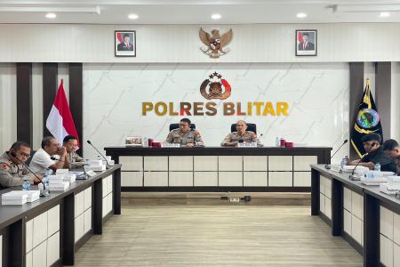 Cegah Tindak Kejahatan Polres Blitar L