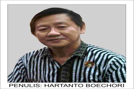 MELURUSKAN PENJUNGKIR-BALIKAN AKAL