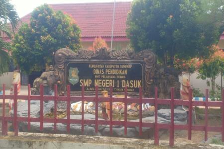 Klarifikasi  Komite SMPN 1 Dasuk Tegas