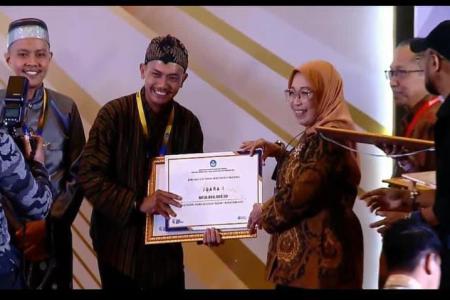 TRI YULIS IRAWAN RAIH JUARA NASION