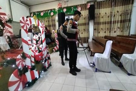 POLRES BOJONEGORO LAKUKAN STERILIS