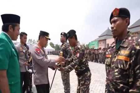 Kapolri Pimpin Apel Kebangsaan Lepas Ribuan Kader Banser Amankan Natar