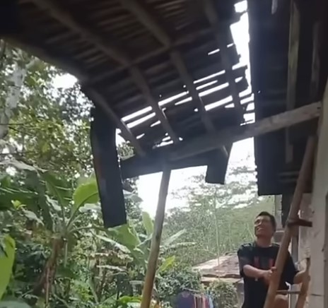 Rumah-Tidak-Layak-Huni-Di-Desa-Sanguatang-Karang-Jambu-Purbalingga